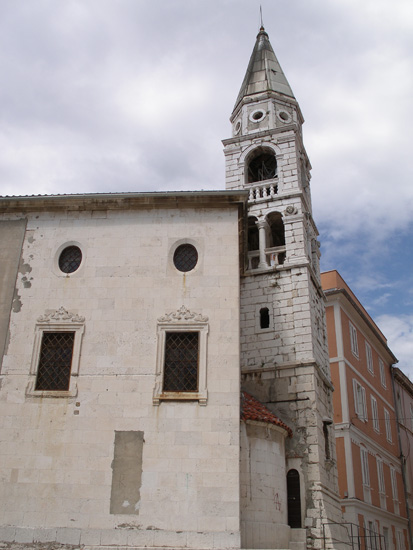 Zara-campanile