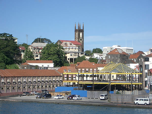 grenada-chiesa.jpg