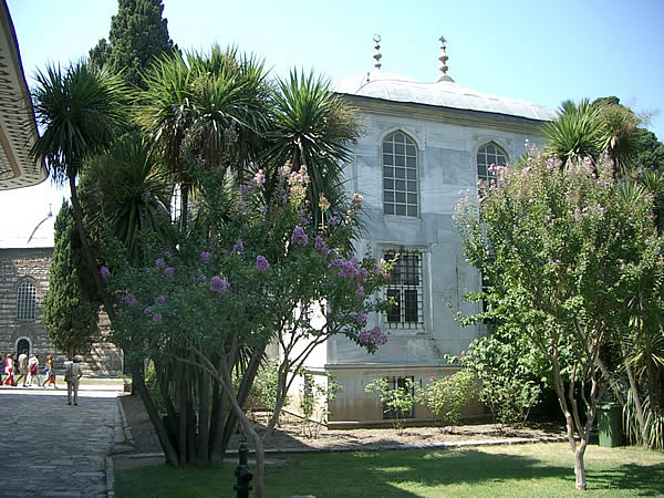 istanbul-topkapi-3.jpg