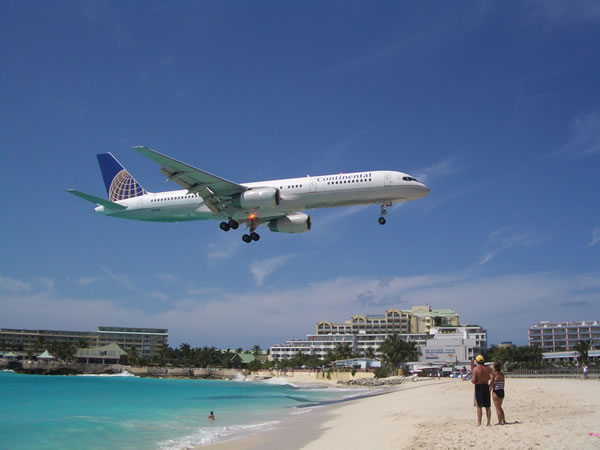 st.maarten-mahobeach-aereo07.jpg