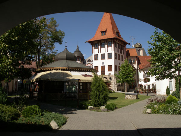 komarno8