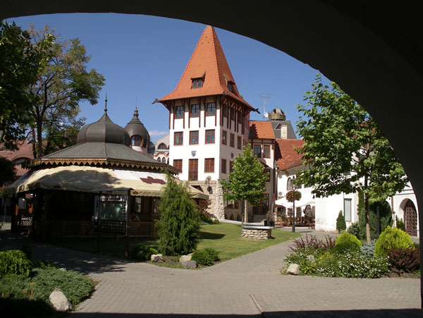 komarno9