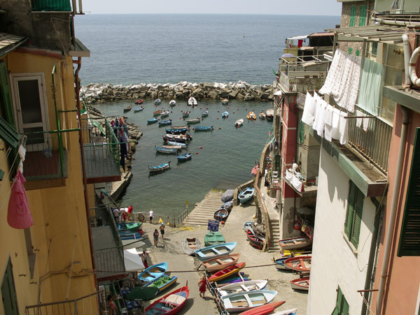 Riomaggiore-porticciolo