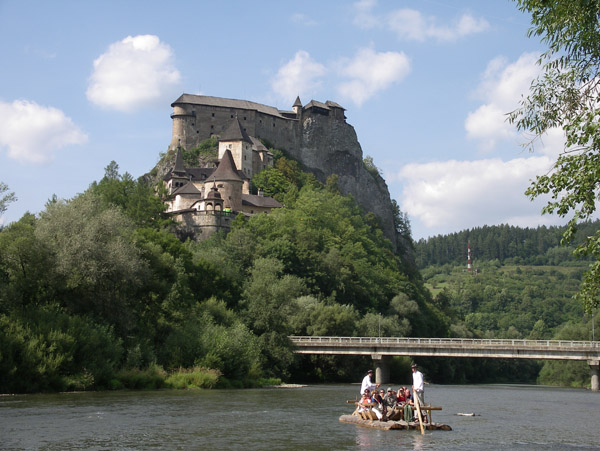 Orava Castle-zattera-1