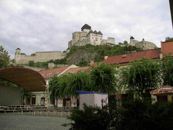 trencin3