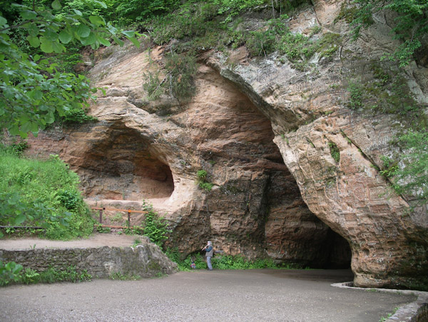 Turaida-Viktors Cave-1