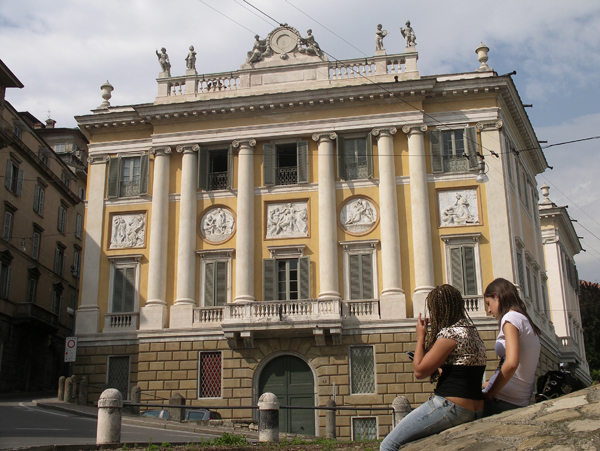 Bergamo-Palazzo Medolago-2