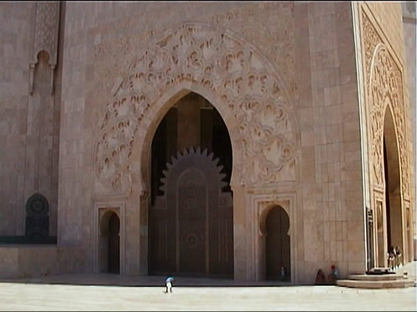 casablanca-moschea-di-hassan-porta.jpg