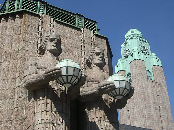 helsinki-i-gemellitorre-orologio.jpg