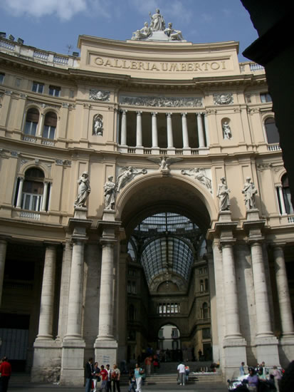 napoli-galleriaumbertoi.jpg