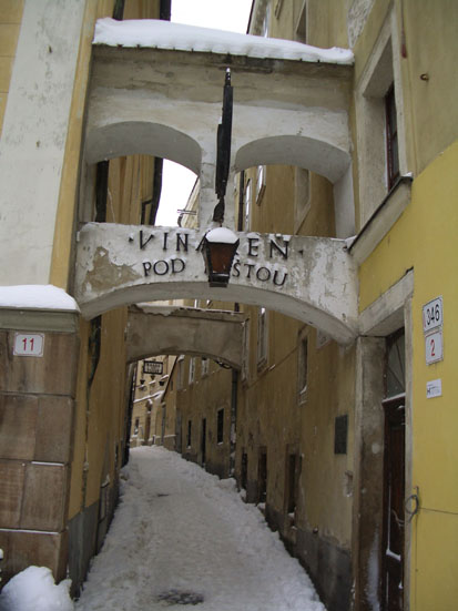 vicolo