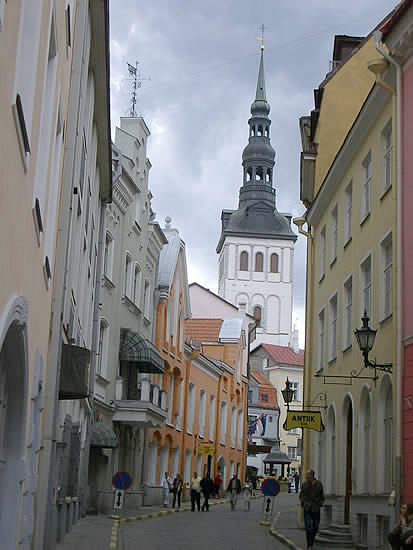 tallin-campanile-1.jpg