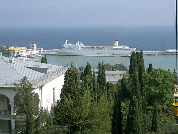 yalta-veduta-costa-allegra.jpg