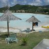 antigua-cocobay-resort-ombrelloni.jpg