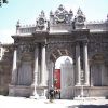 dolmabahce-porta-ingresso.jpg